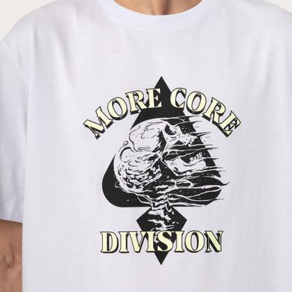 Imagem de Camiseta Regular MCD Cranio Desintegrando