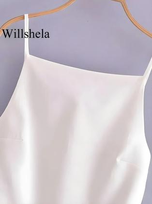 Imagem de Camisola Feminina com Renda - Sem Costas, Alças Finas e Gola Quadrada - Estilo Vintage