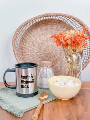 Imagem de Caneca Copo Mixer De Inox Com Tampa 380 Ml Lyor