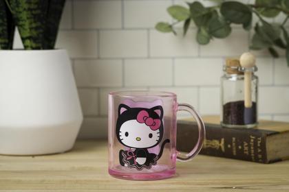 Imagem de Caneca de café de vidro Silver Buffalo Hello Kitty 520 ml