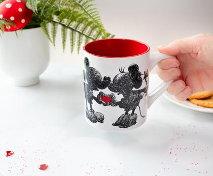 Imagem de Caneca de café Silver Buffalo Disney Micky Minnie Heart 414ml