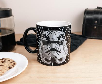 Imagem de Caneca de café Silver Buffalo Star Wars Darth Vader & Stormtrooper