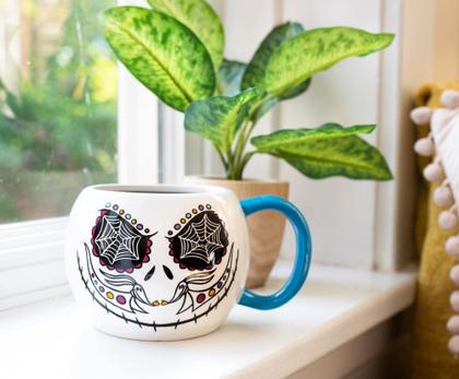 Imagem de Caneca de cerâmica Silver Buffalo Disney Nightmare Before Christmas