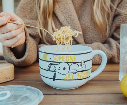 Imagem de Caneca de sopa Silver Buffalo Peanuts Snoopy & Woodstock 700ml