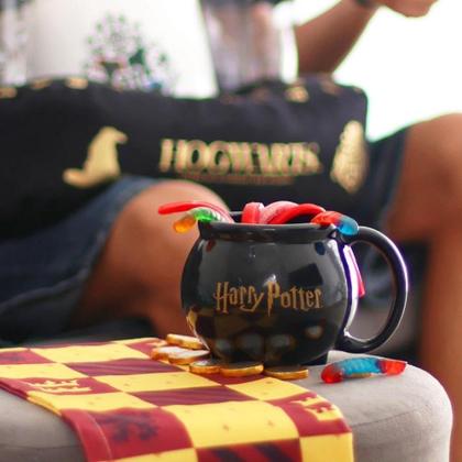 Imagem de Caneca formato caldeirão 3d 500ml hogwarts harry potther