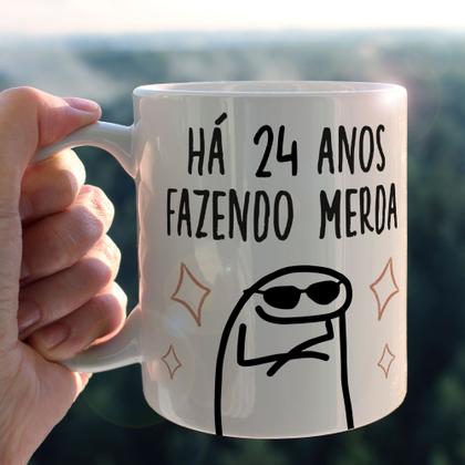 Imagem de Caneca Porcelana Divertida Flork A 24 anos Fazendo Merda