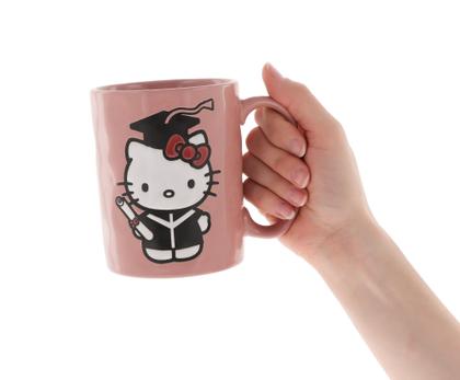 Imagem de Caneca Silver Buffalo Hello Kitty Graduation 500 ml de cerâmica