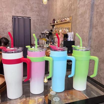 Caneca térmica inox 1,2L leve de generosa capacidade Copo térmico - Original Imagem de Caneca térmica inox 1,2L leve de generosa capacidade Copo térmico