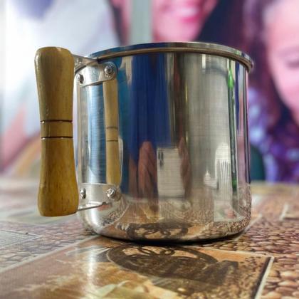 Imagem de Canecão Com Orla Em Aluminio 5 Litros Cabo De Madeira Nº 20