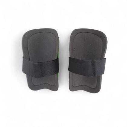 Imagem de Caneleira Pequena MiniFut Esportiva Futebol Futsal DareEsportes - Multicores - Com Elástico