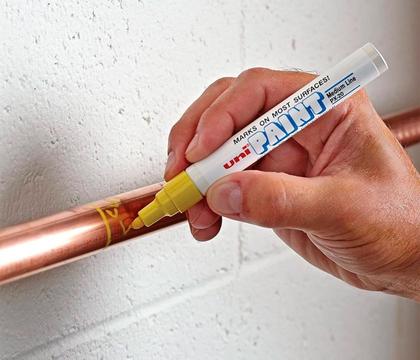 Imagem de Caneta Marcador Permanente PX-20 Uni Paint Marker