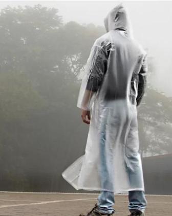 Imagem de Capa de chuva grossa e longa em vinil transparente com capuz impermeável CP16T
