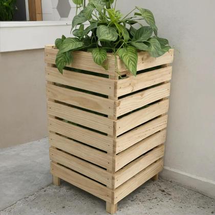 Imagem de Capa de Madeira para Botijão de Gás 70cm com Espaço para Filtro Rústico