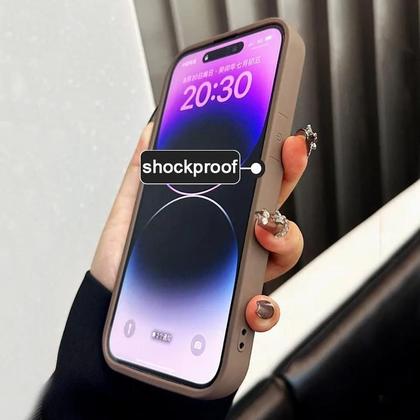 Imagem de Capa de Silicone 3D com Coração - Case fofinha e protetora para iPhone