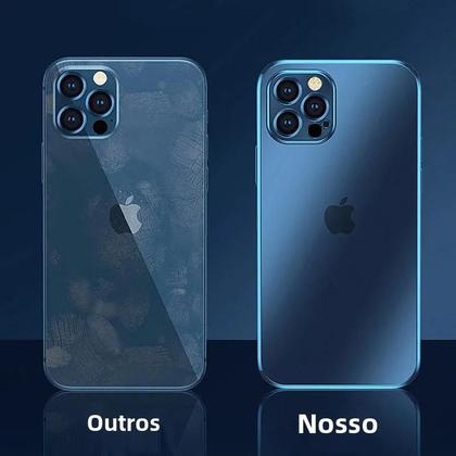 Imagem de Capa de Silicone Transparente para iPhone - Luxo e Proteção (11, 12, 13, 14, X, XR, XS Max, 8, 7 Plus)