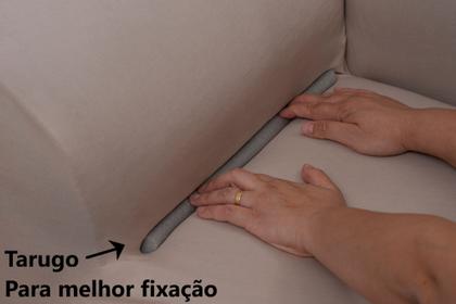Imagem de Capa De Sofá Coladinha 2 E 3 Lugares Lisa Com Elástico Mais Fixador Malha Lisa