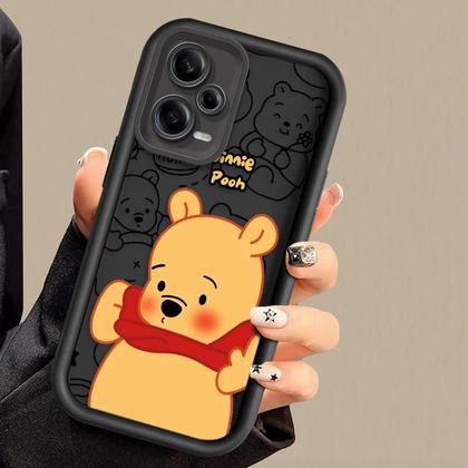 Imagem de Capa Macia Winnie the Pooh para Xiaomi Redmi Note - Modelos 12, 11, 10, 9, 8, 7, K50, 40, 30, 20 e 12C