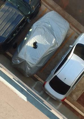 Imagem de Capa Para Cobrir Carro Fiat Uno Impermeável com Elástico sem Forro