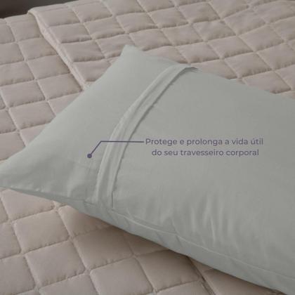 Imagem de Capa para Travesseiro Fofuxão Liso 1,46m x 46cm com Zíper Algodão