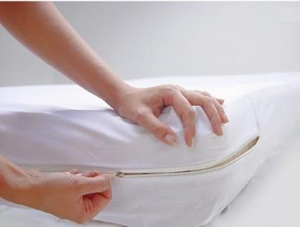 Imagem de Capa Protetora Para Colchão Solteirão Impermeável com Zíper