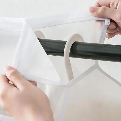 Capa Protetora para Guarda-Roupa - Proteção contra Poeira (1 Unidade) Imagem de Capa Protetora para Guarda-Roupa - Proteção contra Poeira (1 Unidade)