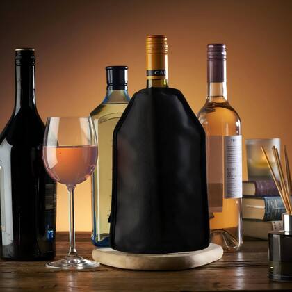Imagem de Capa Térmica para Garrafa de Vinho Wine Collection Kenya Preta