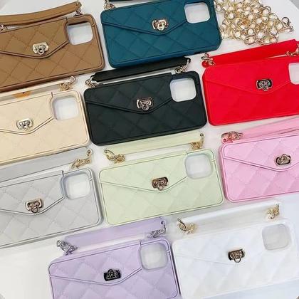 Imagem de Capa tipo carteira Yatchen para iPhone 16 Pro com alça de cordão preta