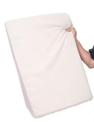 Imagem de Capa triangular para travesseiro suave encosto kit com 2 unidades