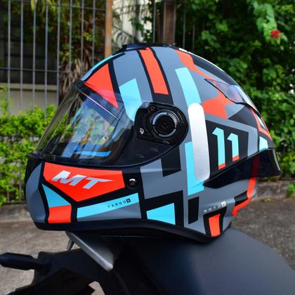 Imagem de Capacete Masculino MT Targo S Sergio Garcia Esportivo Moto