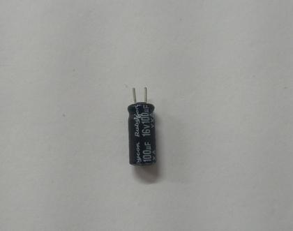 Imagem de Capacitor Eletrolítico 100uf X 16v - Kit Com 10 Peças