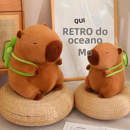 Imagem de Capivara de Pelúcia com Mochila - Brinquedo Infantil Fofo
