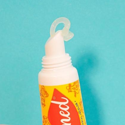 Imagem de Carmed Hidratante Labial Bananas 10g