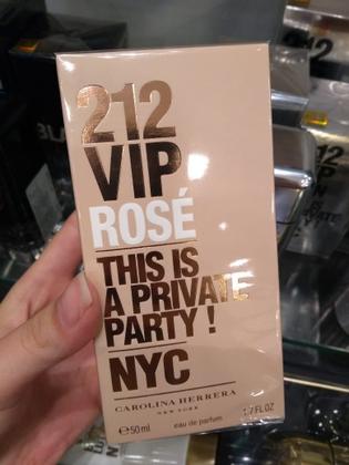 Imagem de Carolina Herrera 212 Vip Rosé Edp 50ml