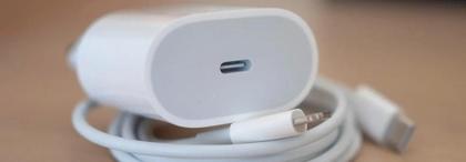 Imagem de Carregador 20W e Cabo UsbC para Lightning 1M