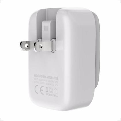 Imagem de Carregador Adaptador Universal Portátil Ultra Rápido 12w Com 2 Saida Usb 2.4a Luz noturna LED A2205