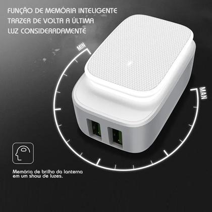 Imagem de Carregador Adaptador Universal Portátil Ultra Rápido 12w Com 2 Saida Usb 2.4a Luz noturna LED A2205