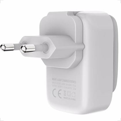 Imagem de Carregador Adaptador Universal Portátil Ultra Rápido 12w Com 2 Saida Usb 2.4a Luz noturna LED A2205