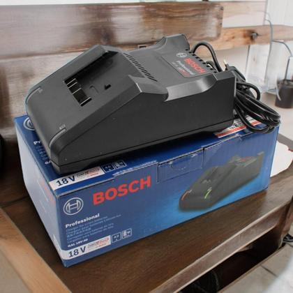 Imagem de Carregador Bivolt 18v Gal 18v-40 Original Bosch 1600a028ty