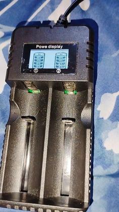 Imagem de Carregador Duplo Lcd Bateria Todas baterias 18650 16340 14500 26650 lanterna