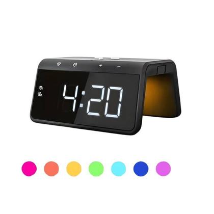 Imagem de Carregador Indução Preto Celular Elegância e Função com Relógio de Mesa Despertador e Luz Noturna RGB