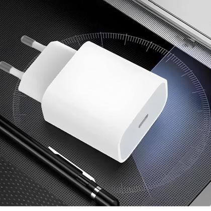 Imagem de Carregador Turbo Branco Compatível Com Moto G20