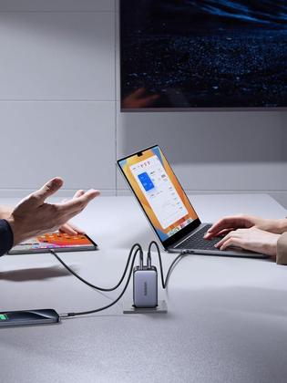 Imagem de Carregador Ugreen Nexode 65W Ganinfinity 3 Usb C E 1 Usb A