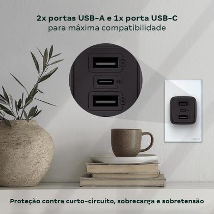 Imagem de Carregador Ultrarrapido 32w C/ 3 Portas Usb (2 Usb-a 1 Usb-c) Gan Ec12 4820192