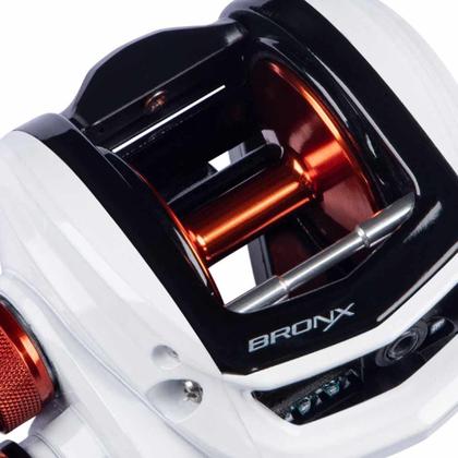 Imagem de Carretilha para Pesca Maruri BRONX BRANCA 11R carretel Fundo - Esquerda