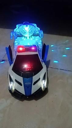 Imagem de Carrinho de Policia Anda Emite Luz E Som Gira 360 Abre Portas - Enviamos no mesmo dia