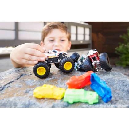 Imagem de Carrinho Hot Wheels Monster Trucks C/02 Mattel - Escala 1:64