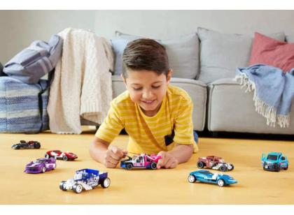 Imagem de Carrinho Hot Wheels Pull-Back Speeders Fricção Sortido - Mattel