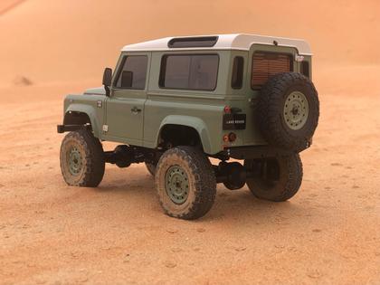 Carro RC Kyosho Mini-Z 4x4 Land Rover Defender 90 Heritage
