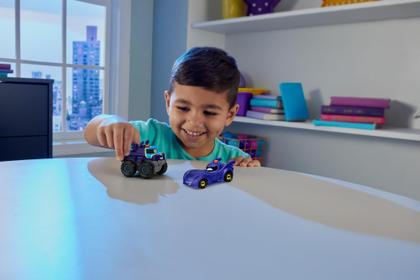Imagem de Carros de Brinquedo Fisher-Price DC Batwheels - Iluminados - Escala 1:55 - 3+ Anos