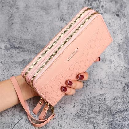 Imagem de Carteira Feminina Grande com Zíper - Bolsa de Bolso com Design em Relevo